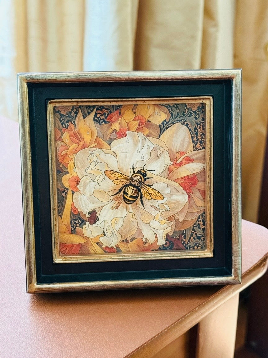 Daffodil Bee 2 Original Art
